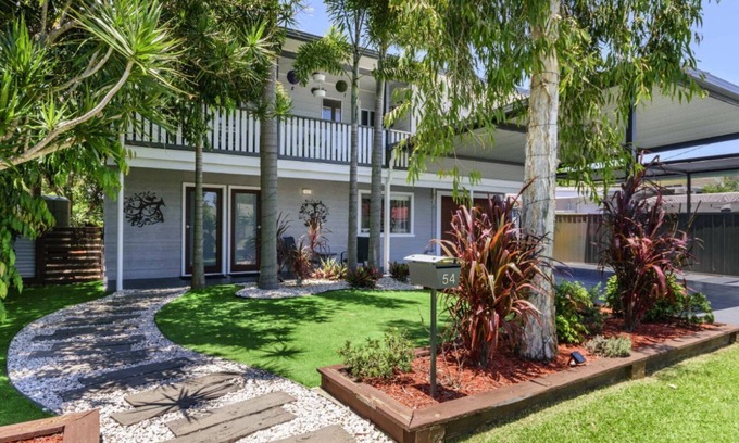 Bellara House | Family Holiday Perfection