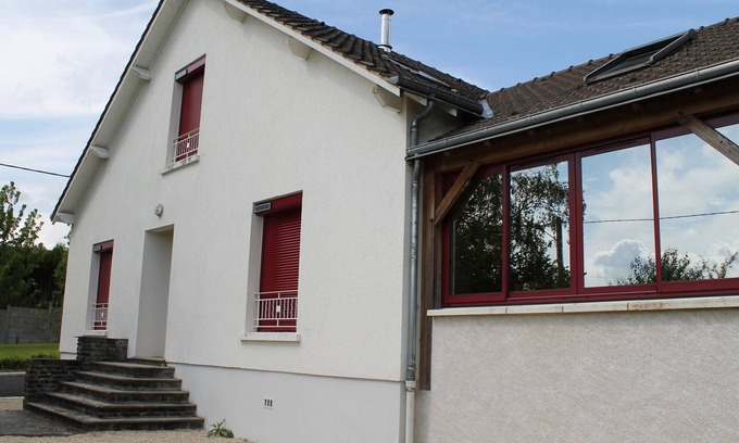 La Roche-Posay House | Family Home 550m from Thermes du Connétable – Spacious, Well-Equipped, Pet-Friendly