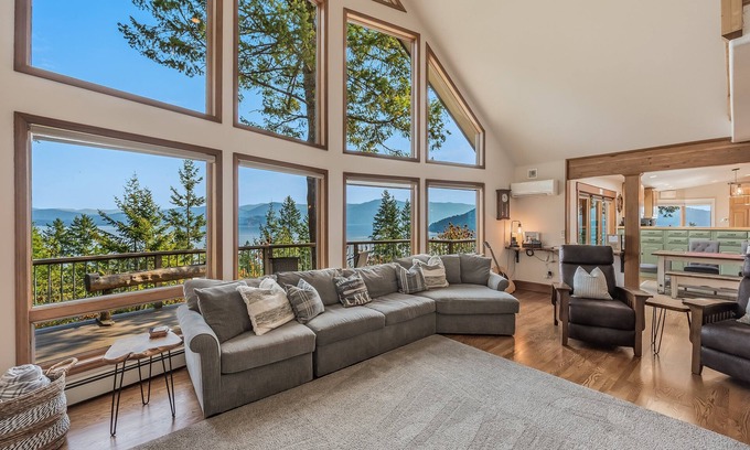 Sandpoint House | Family Home and Incredible Views | Blue Grouse