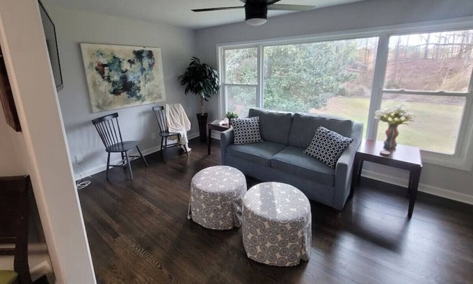 Collier Heights House | Family Home - Huge Yard Pets OK!