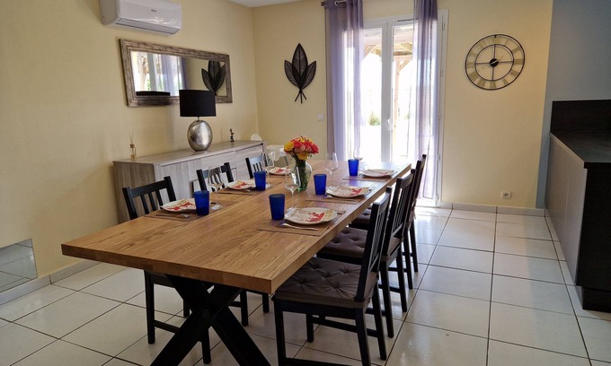 Podensac House | Family home in the heart of Podensac
