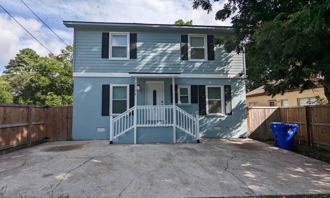 North Charleston House | Family home near Downtown Charleston!