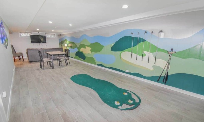 Southeast House | Family Home with Large Yard & Golf Theme Near Rail