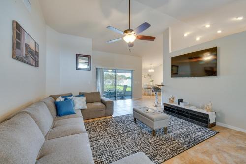 Davenport House | Family Home with Screened Porch in Davenport