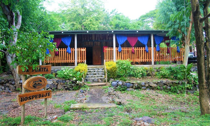 Altagracia Bed & Breakfast | Family hostel, Hospedaje La Penita, 2 person room