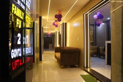 New Delhi Apartment | Family Hotel -1 Min Walk in Nizamuddin Railway Station