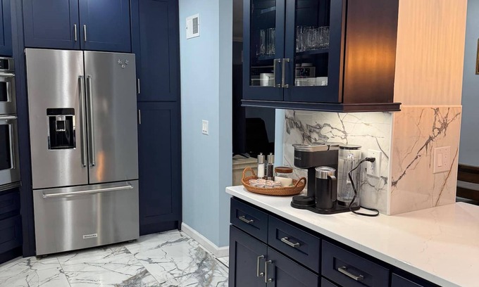 Belleville House | Family House 12 Miles From NYC