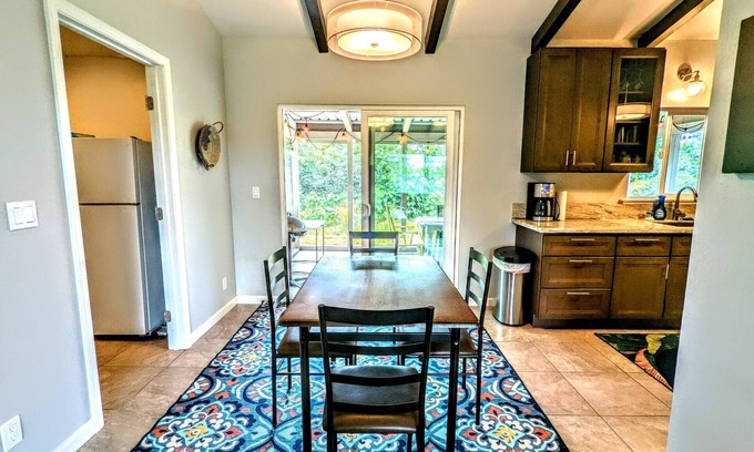 Keaau House | Family house, no cleaning fee, near Shipman Beach