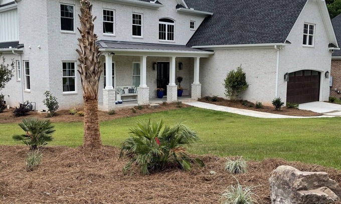 Chapin House | Family House on Lake Murray. 6 bedroom 6 1/2 bath house with big water view.