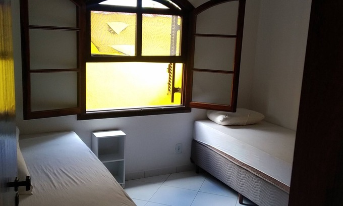 Jardim Rio da Praia House | Family house with pool!