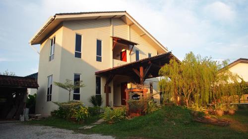 Kota Bharu House | Family Lodge 25