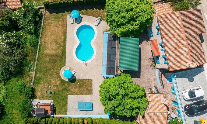 Buzet Villa | Family oriented, vintage stone villa w/pool in the hearth of Istria.