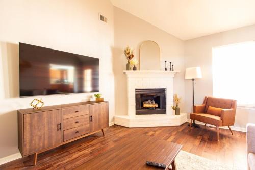 Southaven House | Family & Pet Friendly Oasis - Backyard - Patio