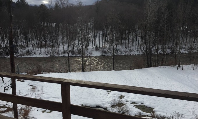 Bridgewater House | Family, Pet Friendly Bridgewater/Killington/Woodstock Area Rental
