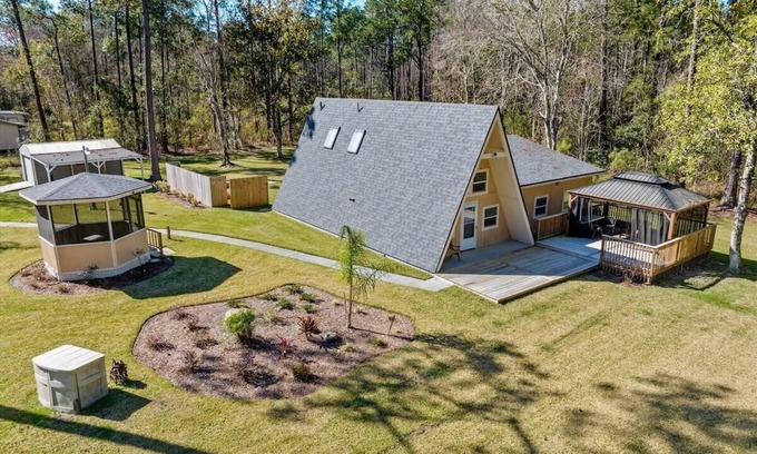 St. Augustine House | Family & Pet Getaway | Yard, Deck, Near Beaches