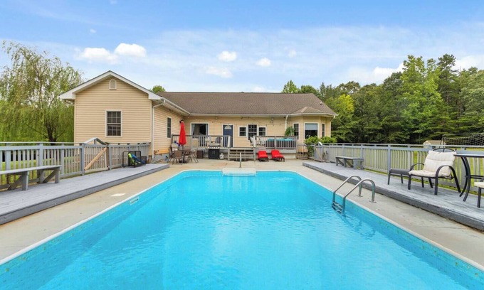Conestee Apartment | Family Poolside Oasis w/ Yard+Guest Suite 5BR/4BA