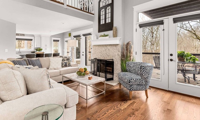 Pegram House | Family Retreat ~ Near Nashville w/ Fire Pit, Pool Table, Poker Table, Soaking Tub, & Daybed Swing