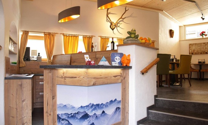 Kaprun Cottage | Family room for four people - Pension Patricia