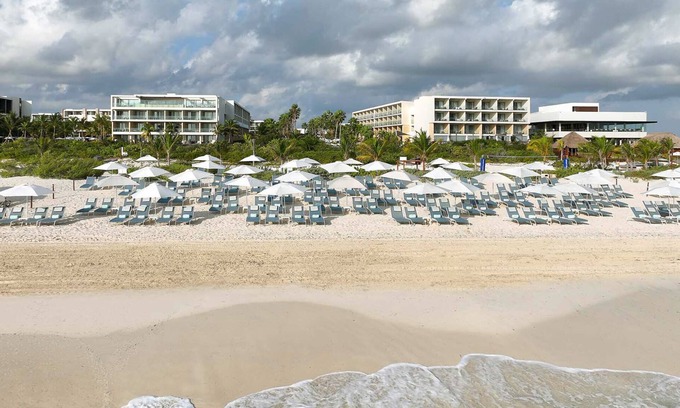 Costa Mujeres Resort | Family Selection Grand Palladium Costa Mujeres Resort