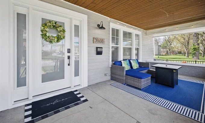 Mapleton/Fall Creek House | Family Spacious 5BR Retreat w Game Filled Basement Suite