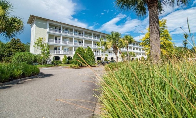 North Litchfield Beach Condo | Family Tides at Litchfield