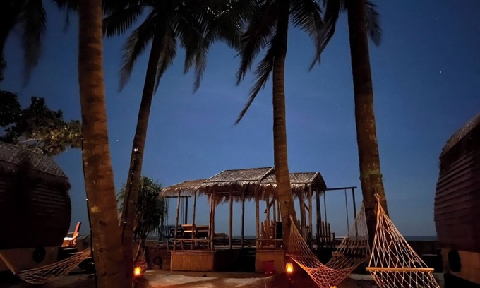 Saint Martin's Island Hotel | Family Time Beach Resort