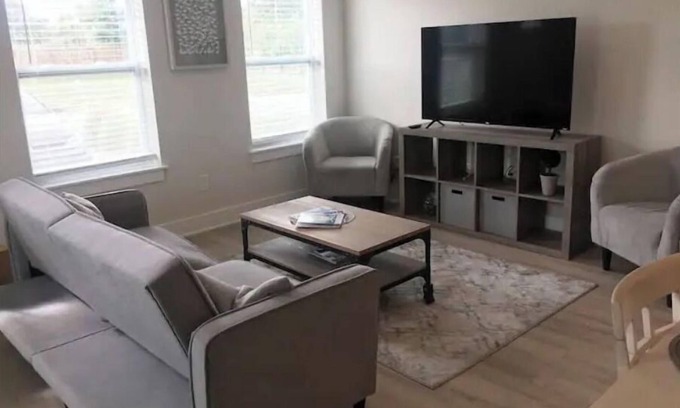 Thomas Drive House | Family Vacation Home - MINUTES TO BEACH AND FUN!