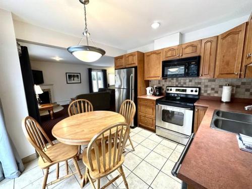Collingwood House | Family Vacation Hub