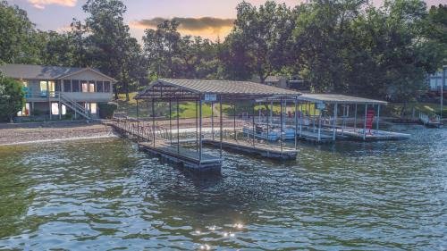 Lake Ozark House | Family Vacation on the lake water toys king bed