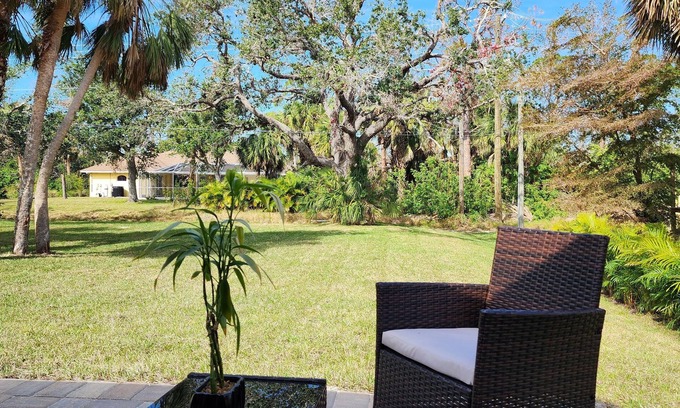 Rotonda Heights Apartment | Family VacationHome in the quiet communityof Rotonda West