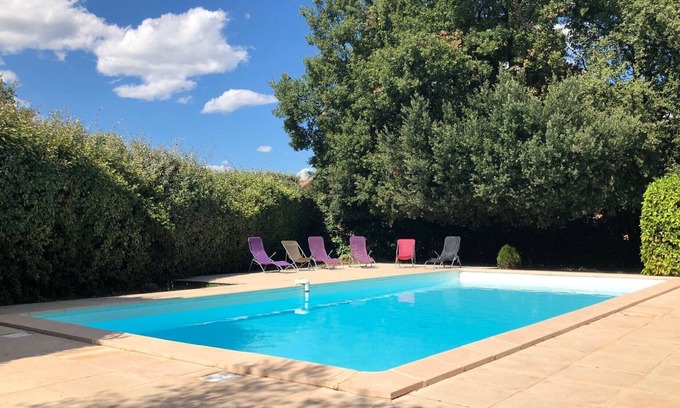 Collias Villa | Family villa for 10 people with large private pool and large garden