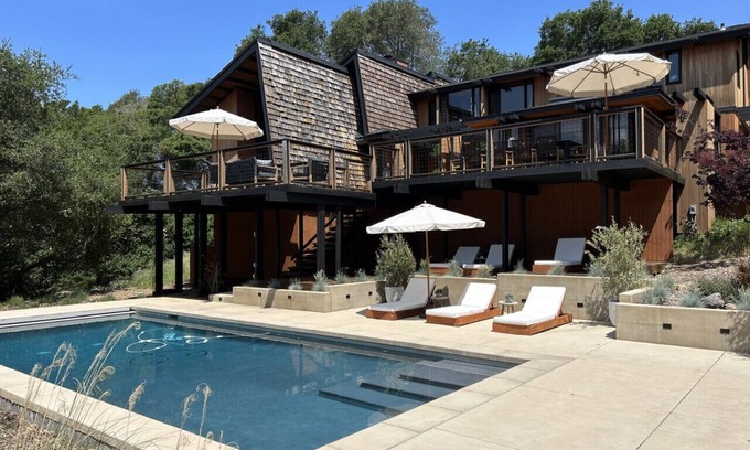 Santa Rosa House | Famous Architect's Estate