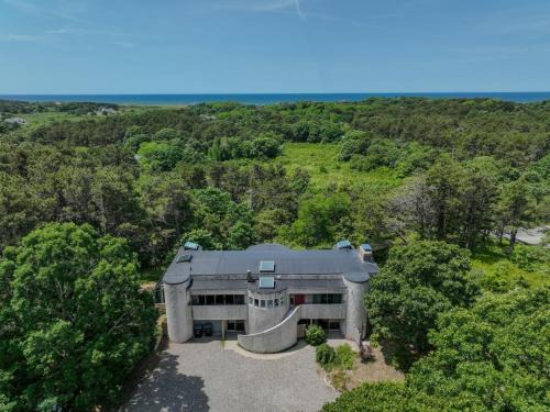 Wellfleet House | Famous Architectural Home in quiet forests of Truro