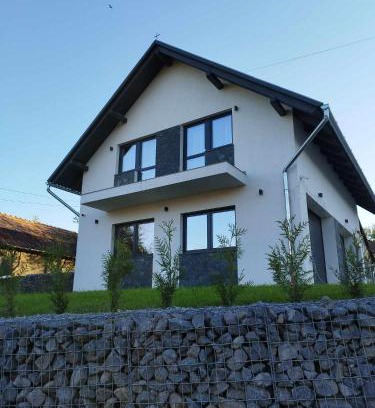 Dealu Villa | Fancsali Lak