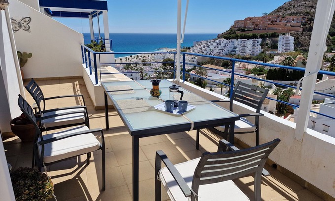 Ventanicas-El Cantal Apartment | Fantástico Apartamento en la Planta Alta con Increíbles Vistas al mar