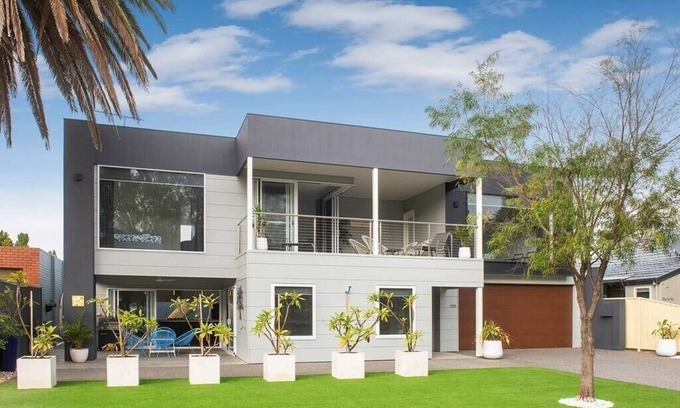 Busselton House | Fantasea- Newly built modern home