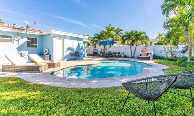 Imperial Point House | Fantastic 3 Bedrooms House with Pool 6 mins to Ocean