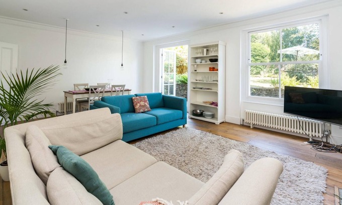South Hampstead Apartment | Fantastic 3 Bedroom Flat West Hampstead