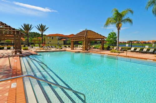 Bellavida House | Fantastic 4br 3ba with Pvt Pool near to Disney