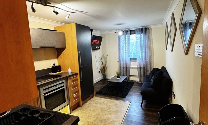 The Westside Apartment | Fantastic apartment with WiFi in vibrant Birmingham