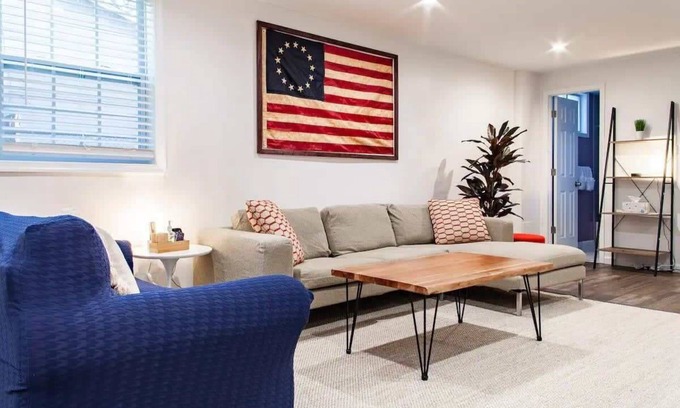 East Falls Church Apartment | Fantastic Falls Church HomeBase for DC area travel