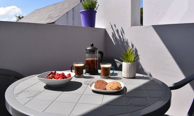 Ballycastle Apartment | Fantastic modern two bedroom apartment close to Ballycastle beach