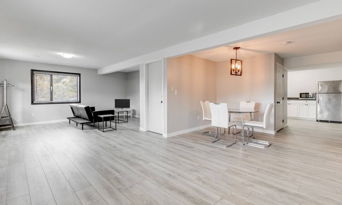 Okanagan-Similkameen House | Fantastic Updated Lakeview Suite in Okanagan Falls