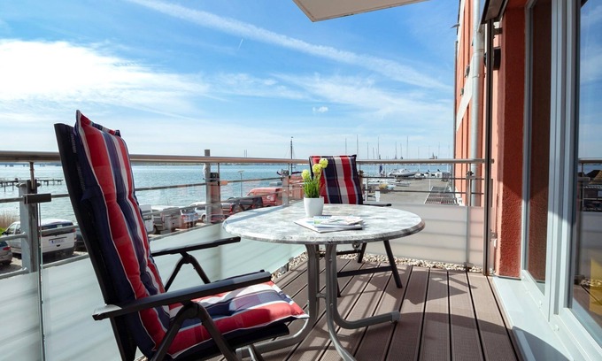 Altefaehr Apartment | Fantastic vacation apartment Captain Peter - Holiday apartment