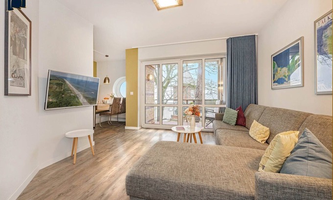 Koserow Apartment | Fantastic vacation apartment in Koserow with balcony and sea view, only 50 m to the beach