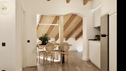 Barrio de La Latina Apartment | Fantastico Atico en Cava Baja Madrid Centro 401 Palacio Real