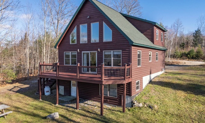 Sunday River Area House | Farewell Mountain Retreat