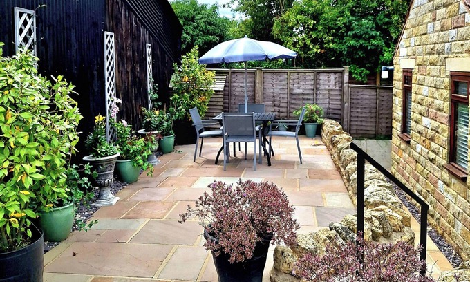 Allerston Cottage | Farm Yard Cottage