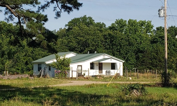 Whitesboro Other | Farmhouse at Sycamore Creek Backwoods Retreat