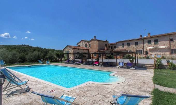 Asciano Other | Farmhouse in Asciano with Pool & BBQ